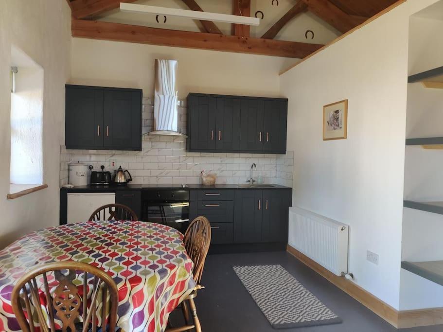 Kingsford Renovated Old Cottage Wexford Exteriör bild